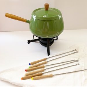 Vtg Retro Avocado Green Fondue Set with Forks